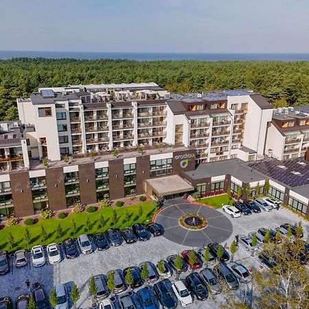 Gradiali Wellness And Spa Паланга Екстериор снимка