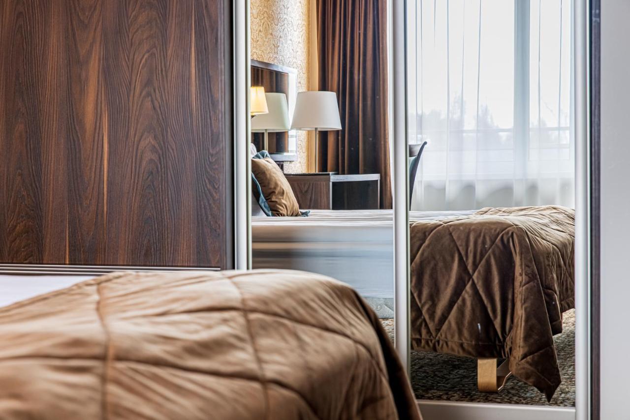 Gradiali Wellness And Spa Паланга Екстериор снимка